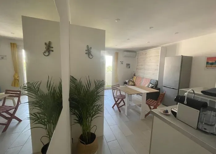 T1 Neuf Balcon 700 M De La Parking Wifi Draps 아파트 *